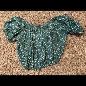 Floral cropped blouse